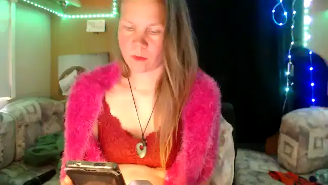 Callmemaria – [Myfreecams] Does Everything Hidden Babes – 2025-12-30 08:13:00