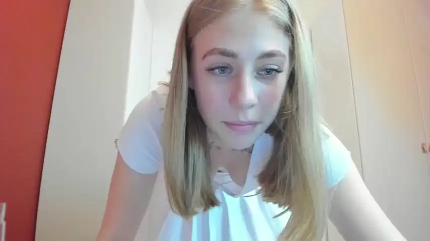 _strawbeerry_ – [Chaturbate] Web Model Perfect Body Real – 2025-02-24 13:27:43