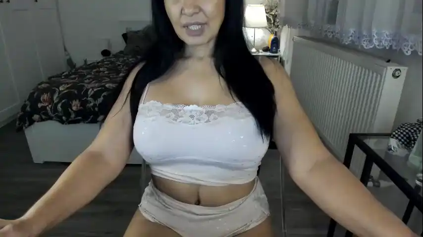 Nauty_leila – [Chaturbate] Slutty Party Obmihod – 2025-04-16 10:37:50