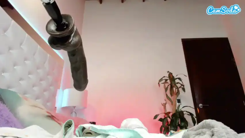 Karenn-smith – [Camsoda] Babe Natural Body Webcam Model – 2025-08-09 04:49:20