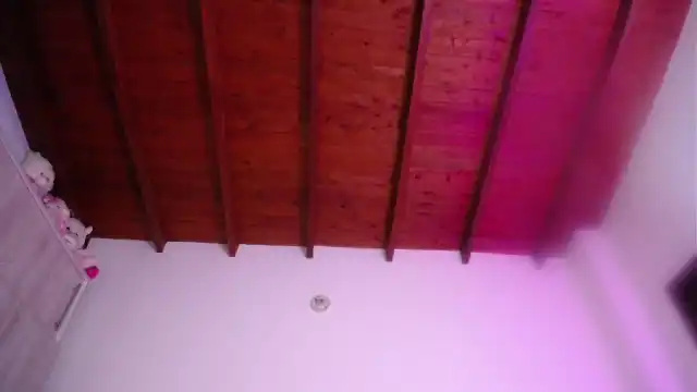 Megan-whitte – [Flirt4free] First Time Camera Reach Orgasm – 2025-11-18 22:39:23