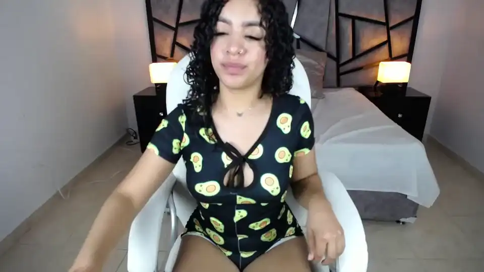 Connie_09 – [Manyvids Live] Hot Show Teases Erotic – 2026-06-08 09:33:17