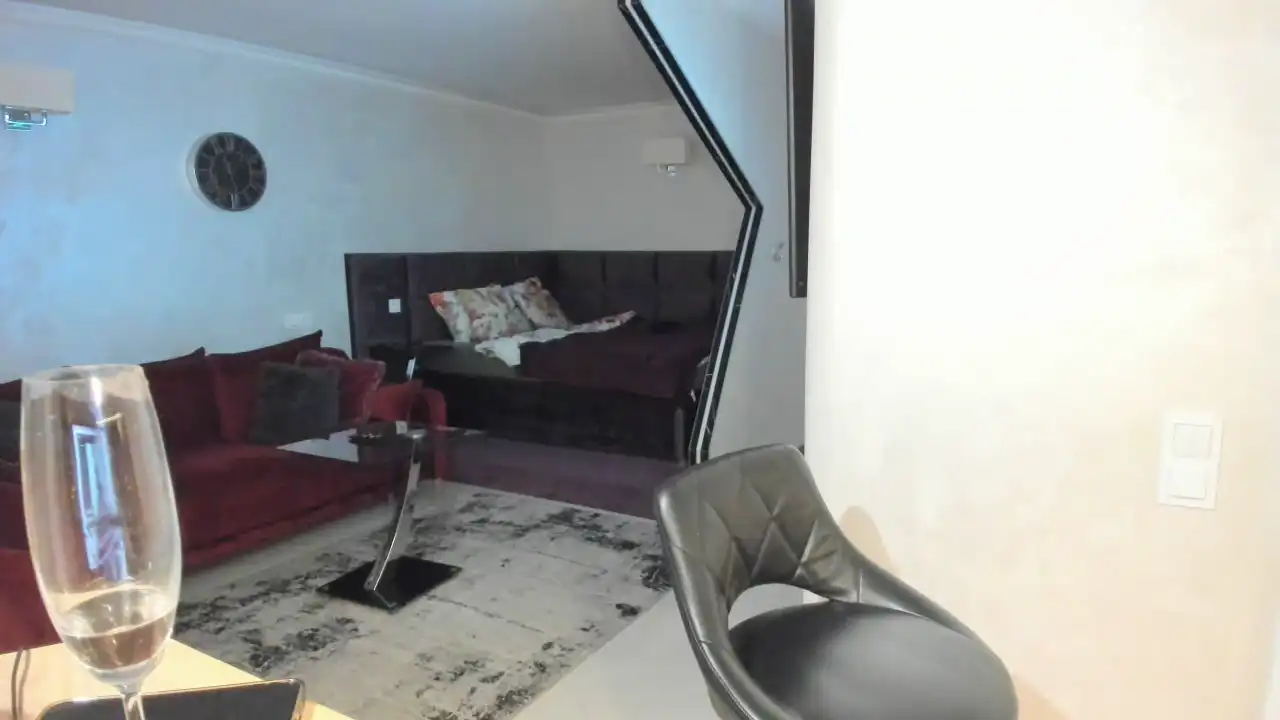 Evilia_ – [Showup] Natural Body Camsex Camera – 2026-05-17 09:59:36