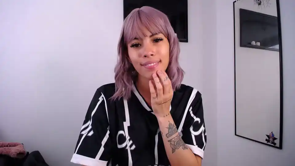 Julieth_adams – [Manyvids Live] Pretty Face Beautiful Hot Show – 2025-09-28 01:51:52