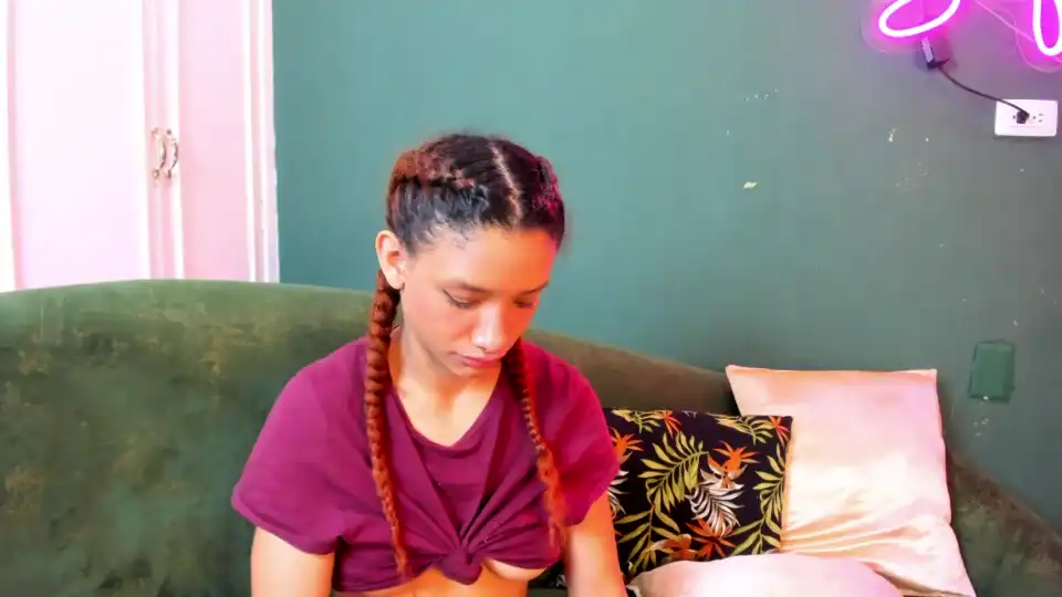 Miamakensie – [Manyvids Live] Naughty Sweet Model Tru Private – 2026-04-24 05:03:15