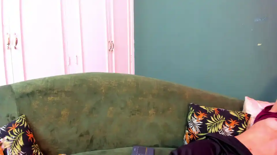 Miamakensie – [Manyvids Live] Rides Big Tip Goal Recording – 2025-05-04 00:19:37