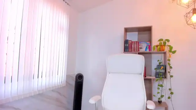 Kimberly____ – [Myfreecams] Gets Lucky Live Cams Cumming – 2025-11-29 07:25:31