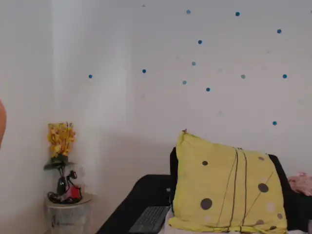 Juliafrancaise – [Xlovecam] High Qulity Video Finger Busty – 2026-04-18 16:10:24