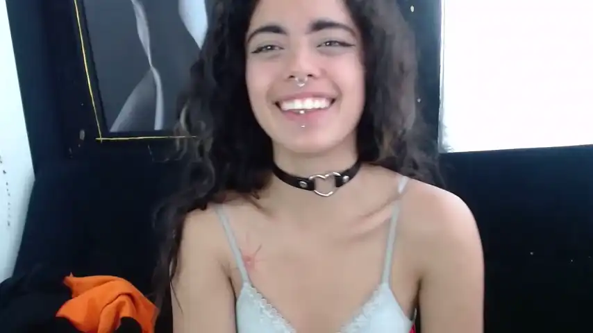 Lia-bela – [Stripchat] Webcam Recording Camera First Time – 2025-08-19 15:56:04