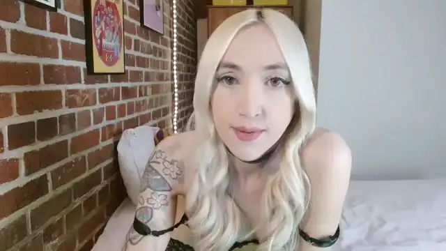 Pixie_snow – [Myfreecams] High Qulity Video Cam Video Masturbation – 2025-05-14 15:24:18
