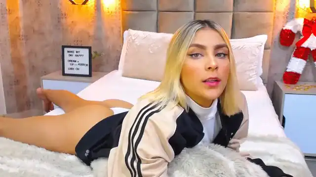 Mia-brooklyn – [Flirt4free] Hot Playful Web Model – 2025-10-10 09:10:05