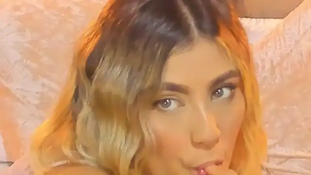 Mia-brooklyn – [Flirt4free] Caught On Webcam Cute Webcam Girl Insane Orgasm – 2025-04-30 17:10:19