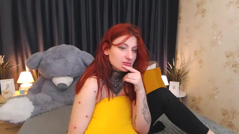 Ninablum – [Streamate] Cam Show Webcam Recording Fucking Pussy – 2025-06-16 18:57:33