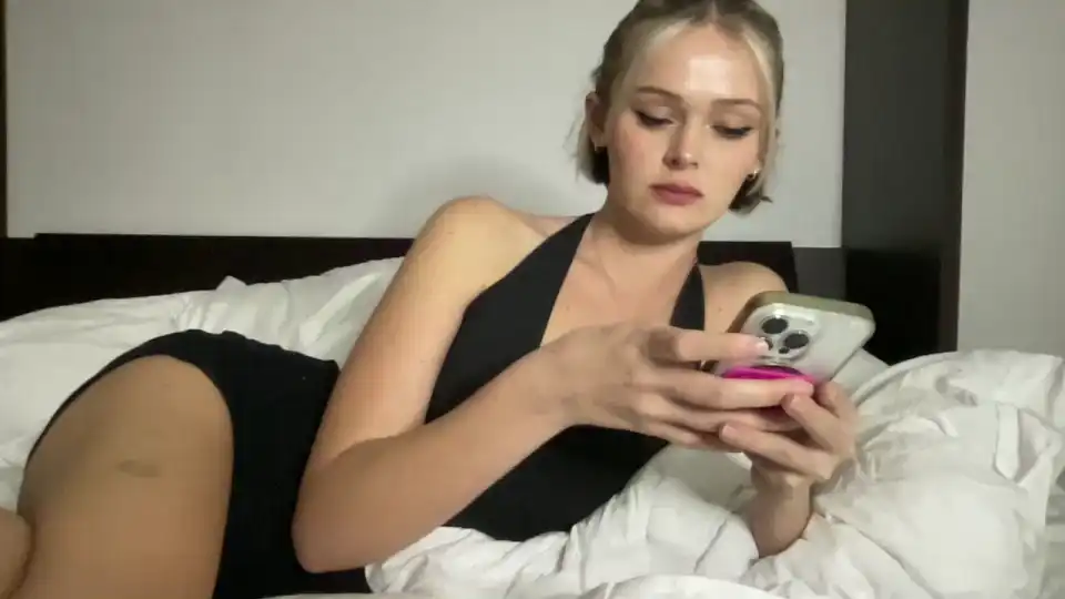 Alexaryder – [Chaturbate] Shaved Chat Nice – 2025-12-01 15:44:23
