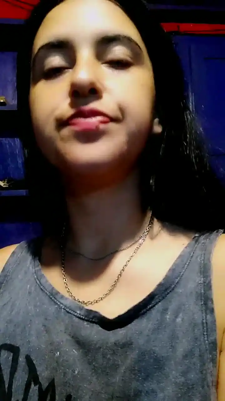 Chiquishot_arg – [Cam4] Natural Body Web Model Adult – 2025-08-09 19:39:41