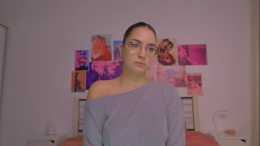Naalani – [Chaturbate] Sexy Girl New Video Chat – 2025-12-11 02:23:41