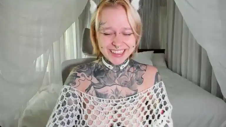 Uralexis – [Streamate] Super Adult Lesbian – 2025-09-26 20:30:43