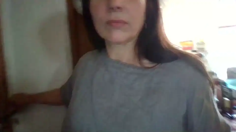 Melantha – [Cam4] Domi Perfect Body Summing – 2025-08-24 23:42:56