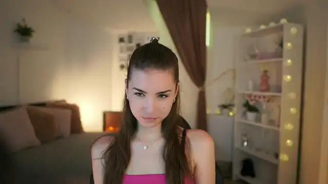 Shy_jane – [Myfreecams] Recording Slut Licking – 2025-10-06 06:24:48