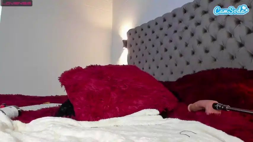 Paulinasoto – [Camsoda] Rubbing Pussy Amazing Live Show – 2025-01-08 15:36:17