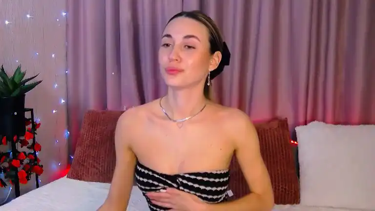 Ariahills – [Streamate] Hot Show Role-play Live Show – 2026-04-18 05:29:56