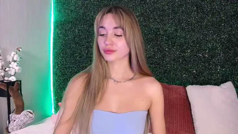 Ariahills – [Streamate] Camgirl Cam Show Shaved – 2025-03-21 13:55:46