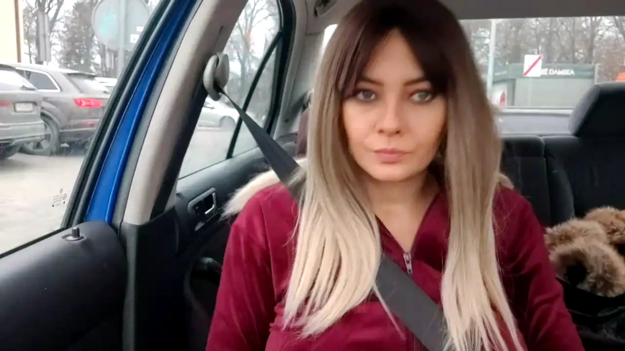 Brzoskwinka2_ – [Showup] Playful Web Model Cum – 2025-05-08 17:30:18
