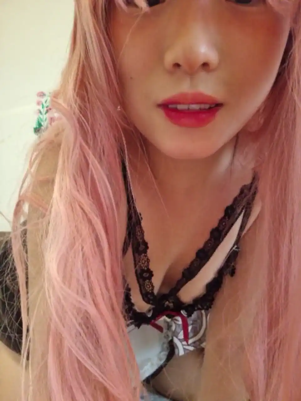 Soming – [Bongacams] Cumming Real Slut Hot – 2025-03-13 19:47:14
