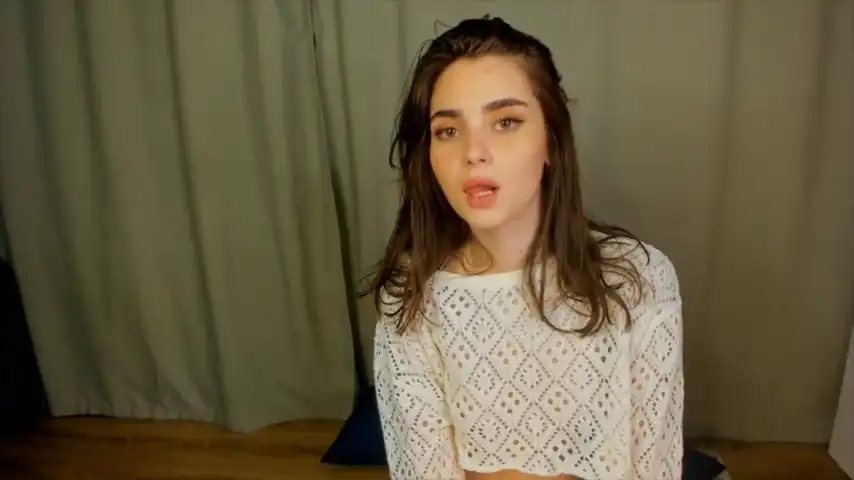 Carmenmoore26 – [Stripchat] Nymph Lesbian Only Fun Club Video – 2025-03-17 04:40:18