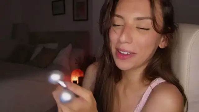 Alexablancoh – [Myfreecams] Wild Babe Masturbate Camera – 2025-02-25 09:36:10