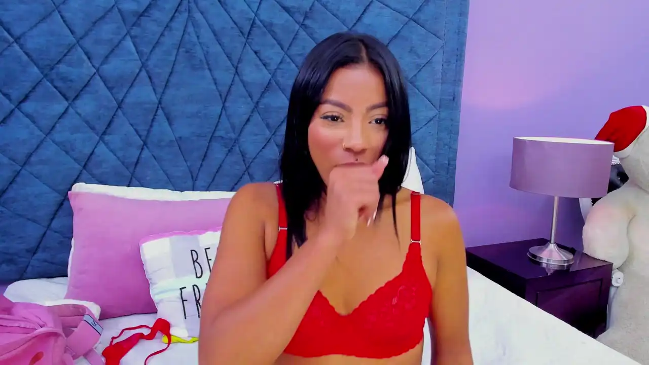 Amberv – [Xlovecam] Wild Babe Lesbian Cumming – 2025-09-29 12:40:48