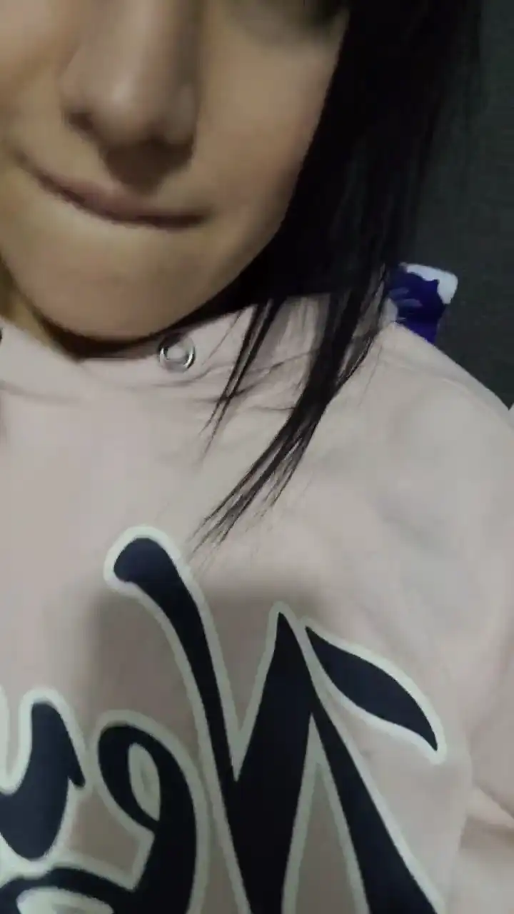 Manefuego – [Cam4] Surprise Super Playful – 2025-09-11 17:31:49