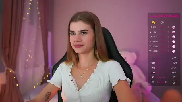 Rileyreid_18 – [Myfreecams] Porn Live Chat Sweet Girl Anal – 2025-10-25 17:38:17