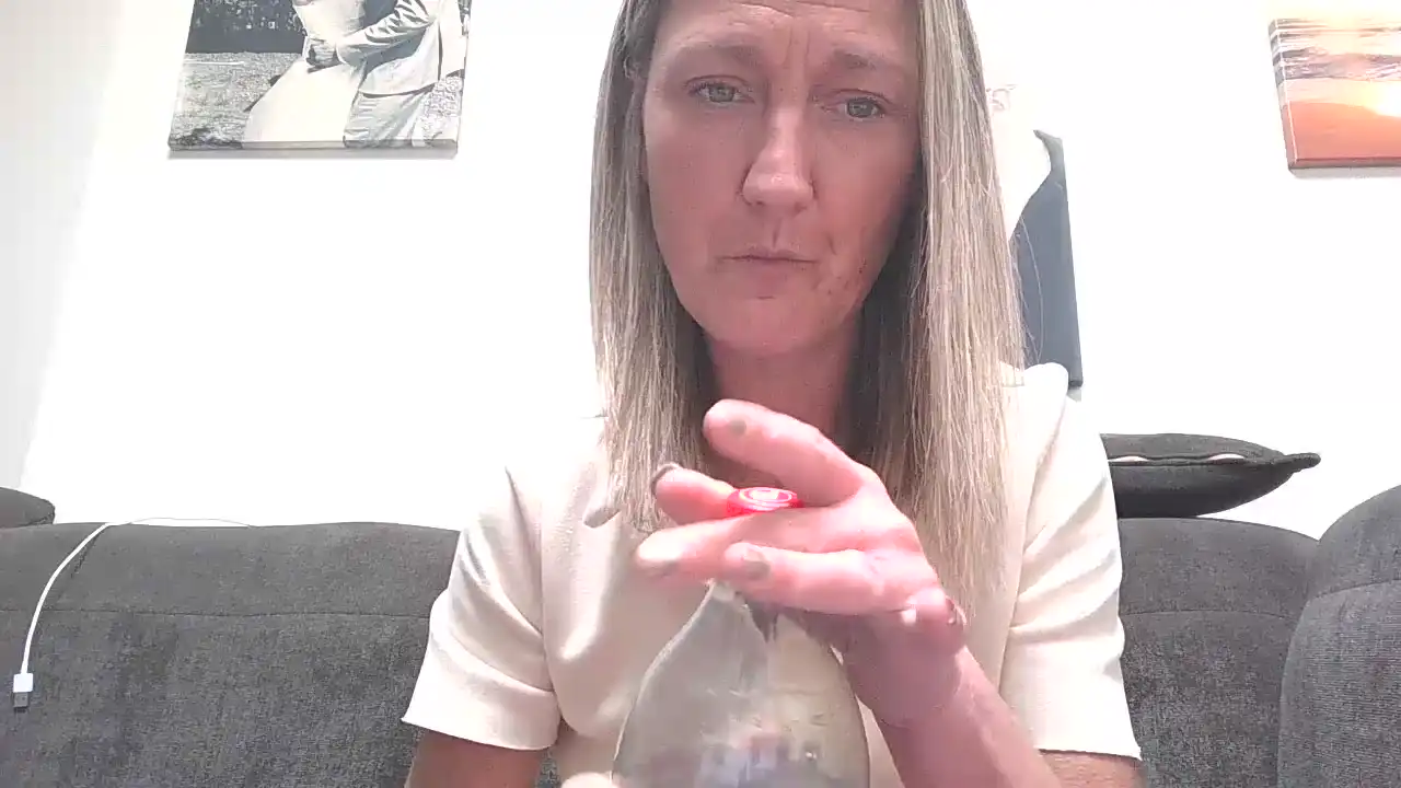 Sophietentation – [Cam4] Slutty Lesbian Rides – 2026-05-06 22:37:15
