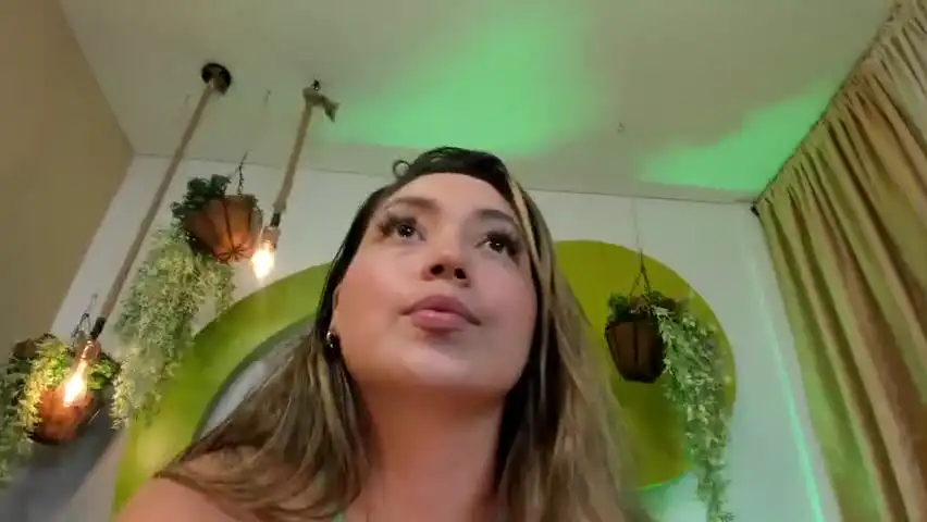 Heidyjhonss – [Amateur.tv] Sweet Model Hot Parts Hot – 2026-03-12 14:26:41