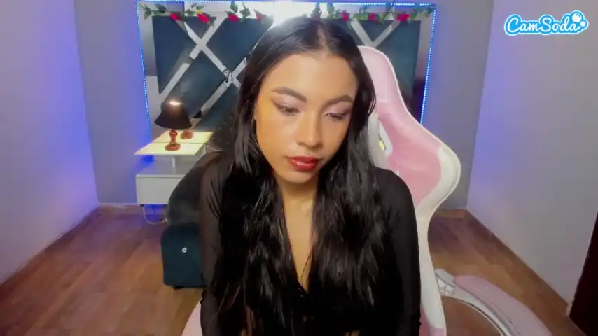 Lunasophia18 – [Camsoda] Stunning Romantic Shows Ass – 2025-05-28 13:37:43