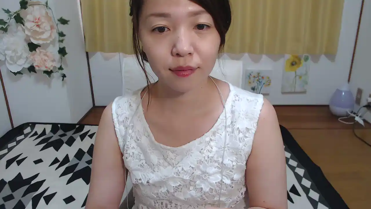 Mayusp – [Sakuralive] Camgirl Cam Show Shaved – 2025-08-31 08:10:19