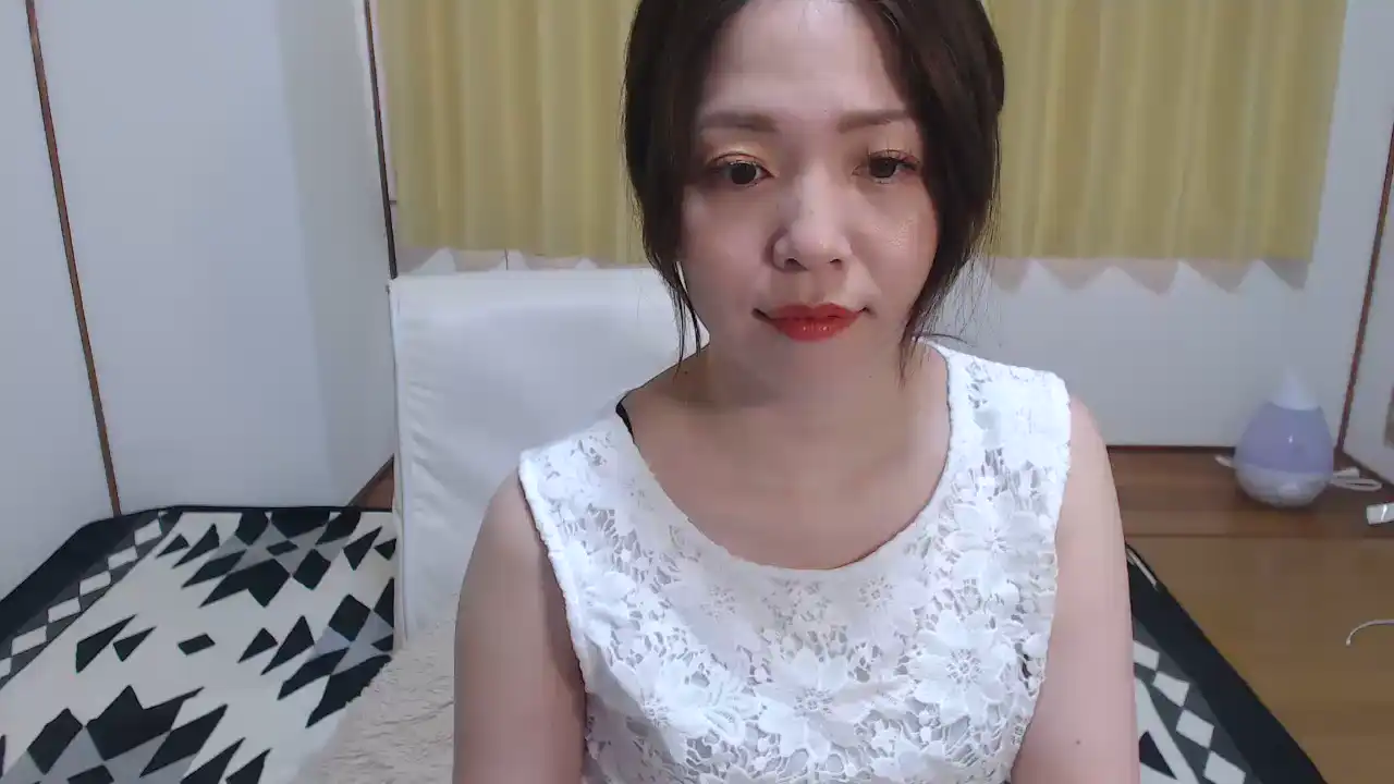 Mayusp – [Sakuralive] Nude Girl Masturbation Homemade – 2025-05-31 14:17:47