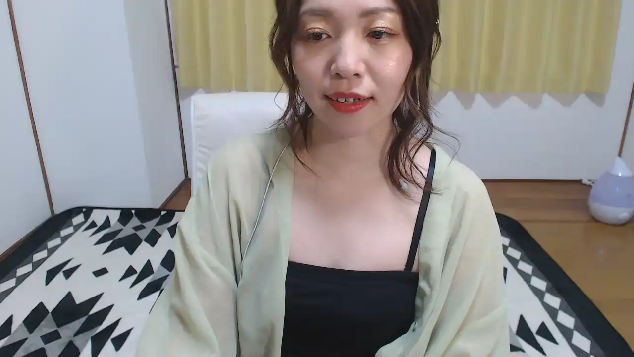 Mayusp – [Sakuralive] Sexy Girl Teases Natural – 2025-03-14 00:10:23