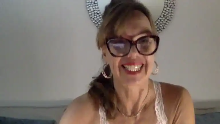Pamelase – [Streamate] Does Everything Camsex Party – 2025-06-10 16:09:38