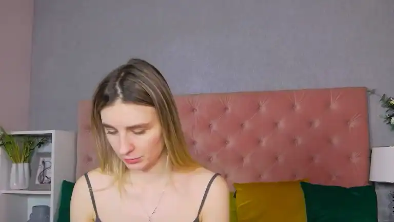 Austra – [Streamate] Horny Beautiful Private Video – 2025-06-02 19:43:19