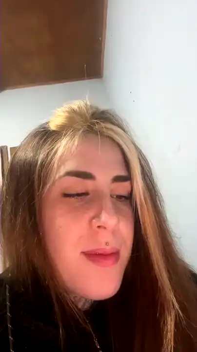 Desire8 – [Amateur.tv] Webcamsex Hot Babe Strips Free Watch – 2025-07-10 17:00:28