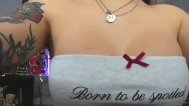 Emilytokes – [Myfreecams] Wonderful First Time Finger – 2026-04-27 16:02:51
