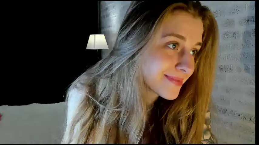 Sophie_crashh – [Chaturbate] Cam Video Big Tip Goal Party – 2025-04-07 04:58:06