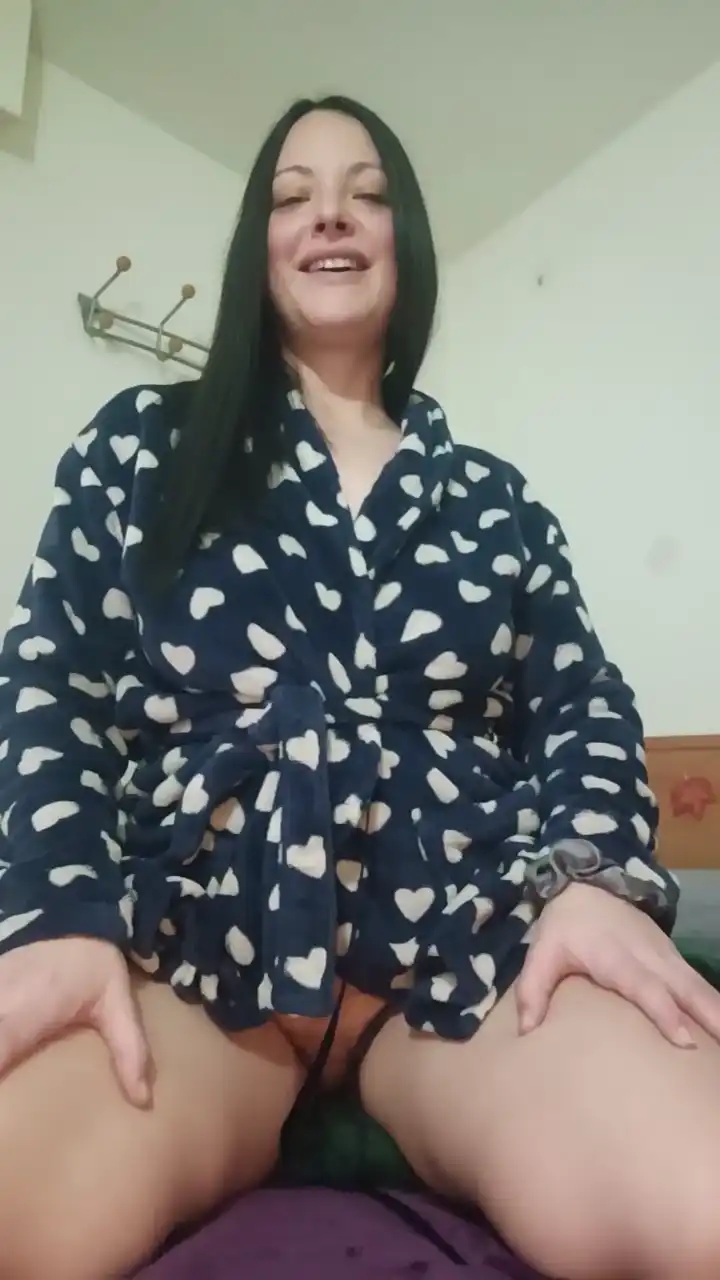 Foxyspanks – [Cam4] Twerking Porn Fuck Her Hard – 2025-03-18 03:41:38