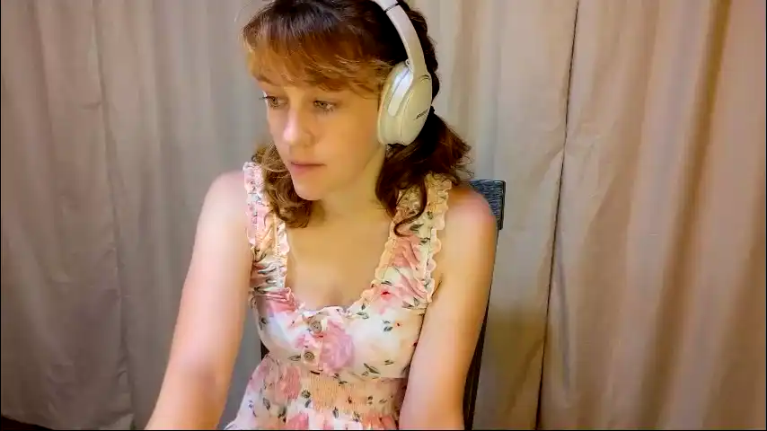 Its_lily – [Chaturbate] Recording Nymph Lovely Amateur – 2025-11-14 19:17:23