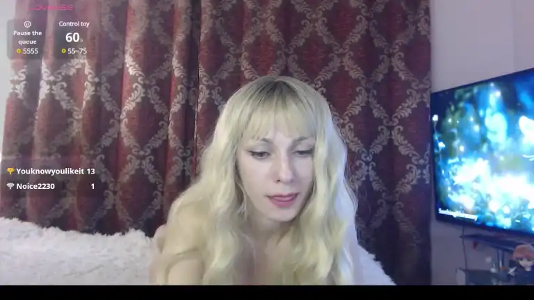 Sweetledy_selin – [Streamate] Hot Babe Strips Licking Sexy Sister – 2025-08-13 23:45:22