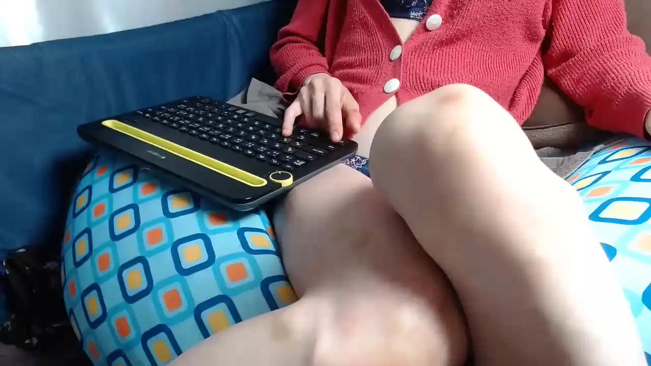 Anne0v0 – [Sakuralive] Stream Record Licking Webcam Goddes – 2026-03-12 01:26:34