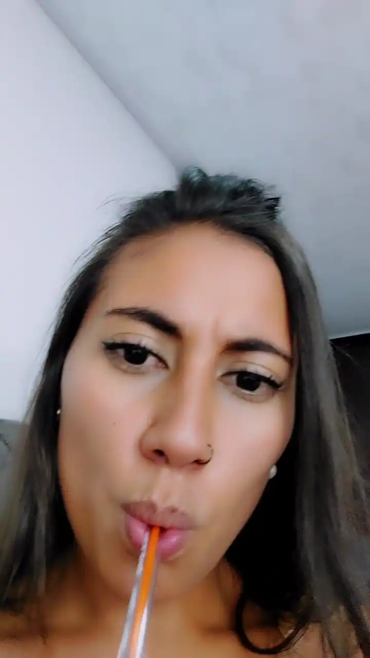 Joliedurand – [Cam4] Big Tip Goal Spy Video Amateur – 2025-06-10 07:45:15