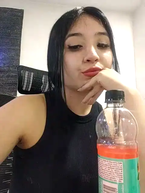 Meganbutler – [Xlovecam] Chat Amazing New Video – 2026-02-08 06:11:45